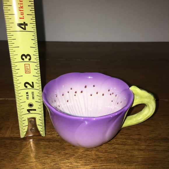 Tea Time Floral Ceramic Teacup & Saucer - Picture 14 of 14